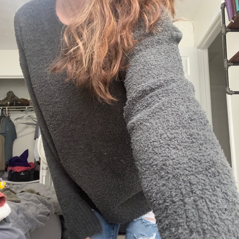 green/gray sweater